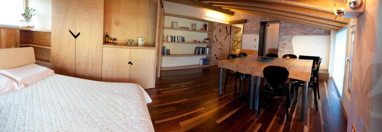 Dimora Le Nove Fate Hotel Бергамо Стая снимка