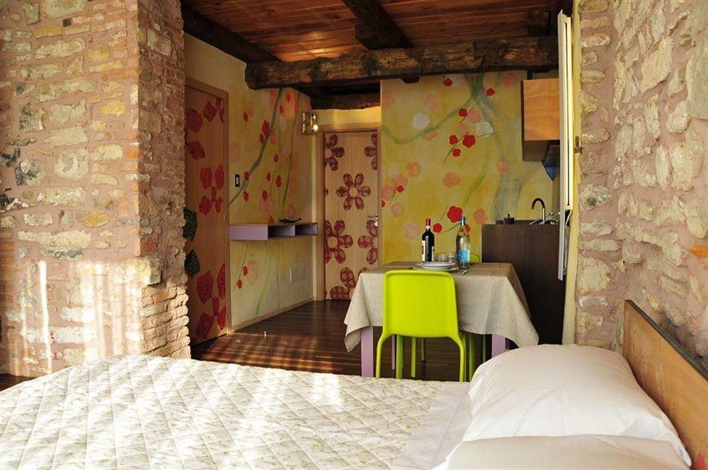 Dimora Le Nove Fate Hotel Бергамо Екстериор снимка