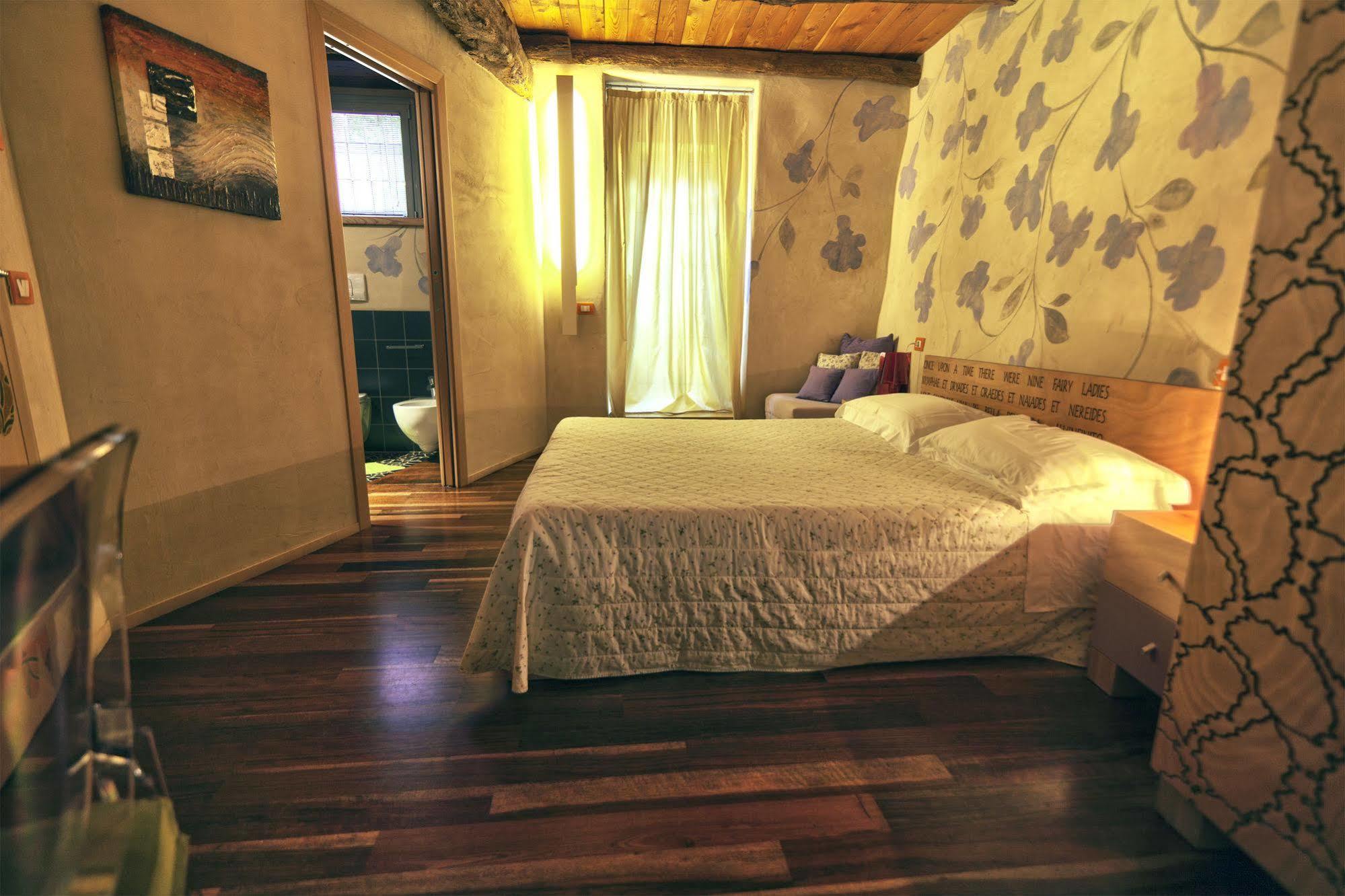 Dimora Le Nove Fate Hotel Бергамо Екстериор снимка